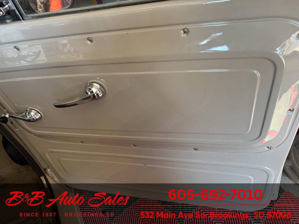1965 GMC C/K 1500 Series 61