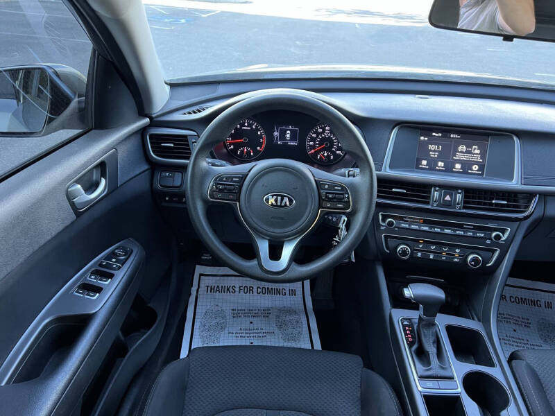 2018 Kia Optima LX