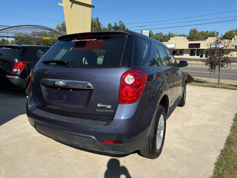 2014 Chevrolet Equinox LS photo 4