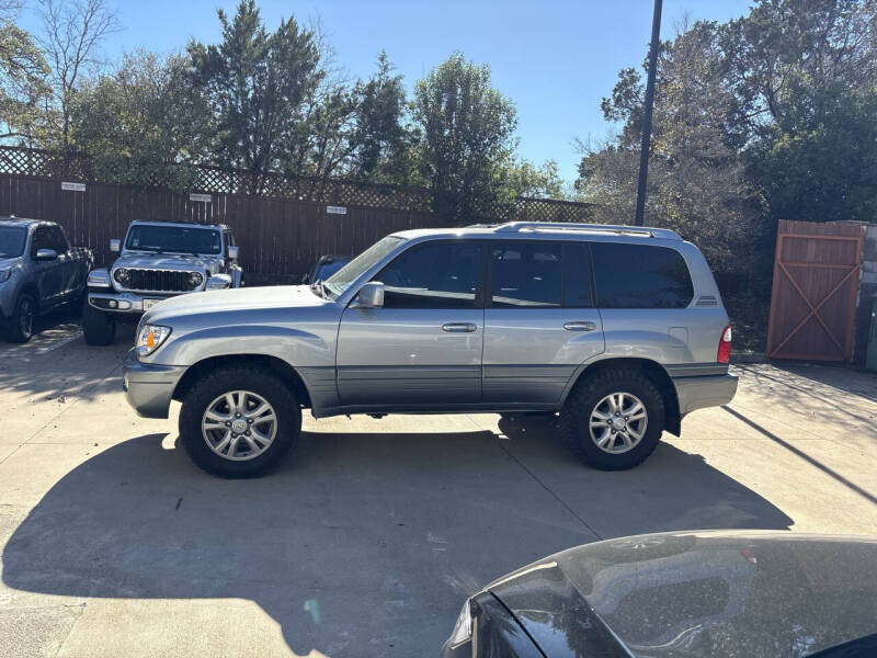 2004 Lexus LX 470