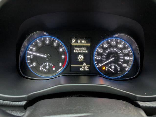 2022 Hyundai Kona SEL