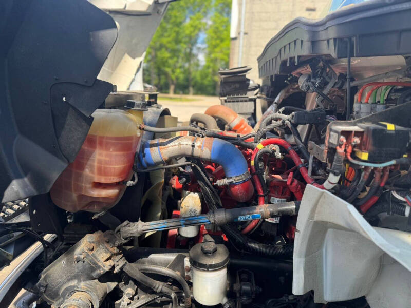 2016 International Durastar 4300 6.7 L