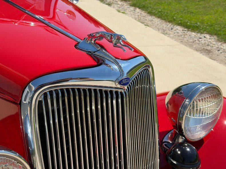 1934 Ford Tudor