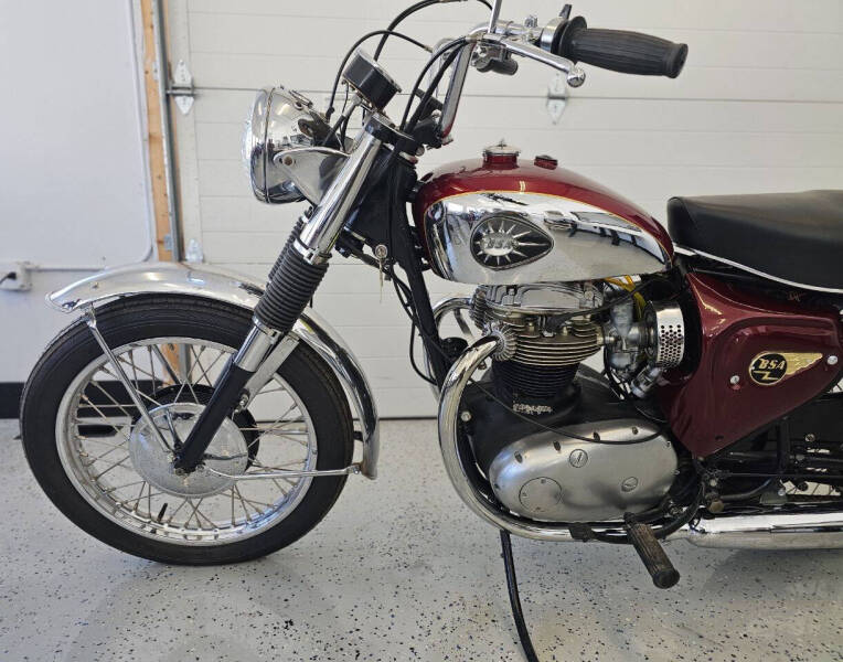 1965 BSA Lightning 650