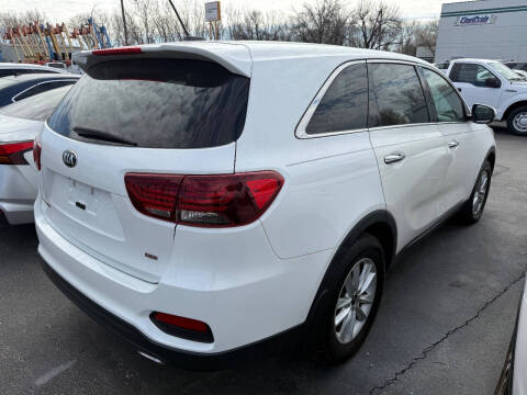 2019 Kia Sorento LX