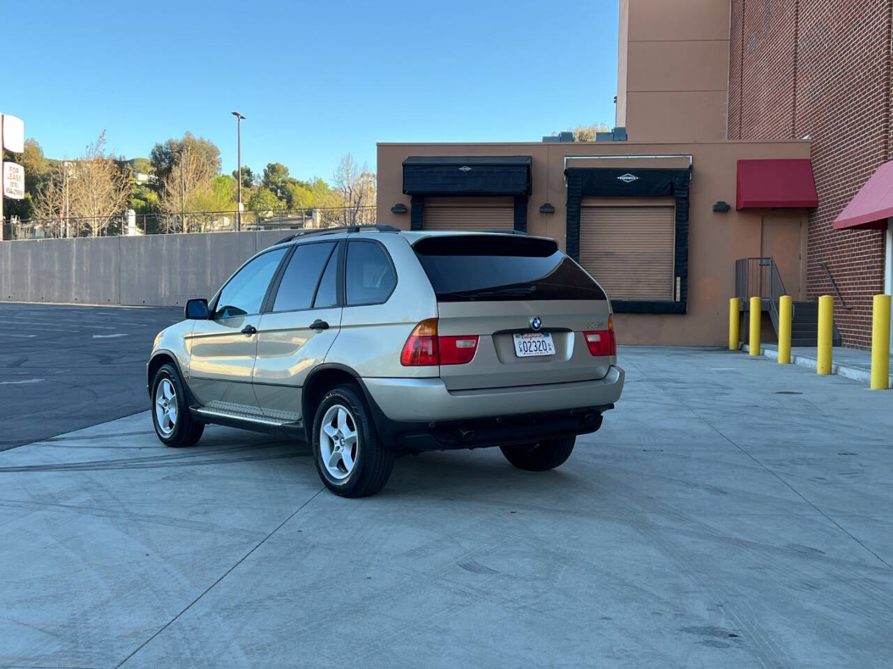 2001 BMW X5 for sale at R&G Auto Sales in Tujunga, CA