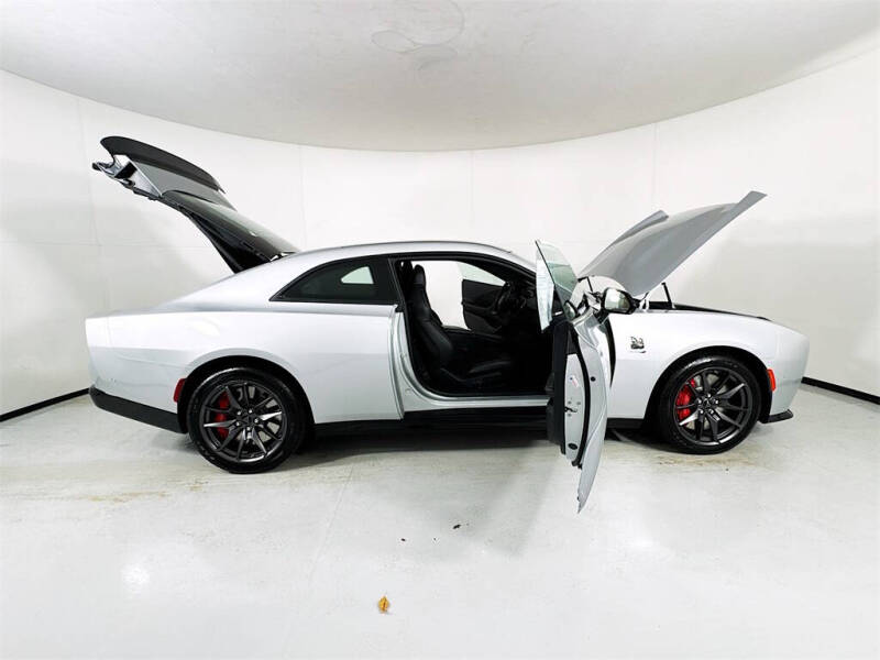 2024 Dodge Charger Daytona Scat Pack