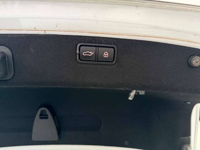 2015 Hyundai Genesis