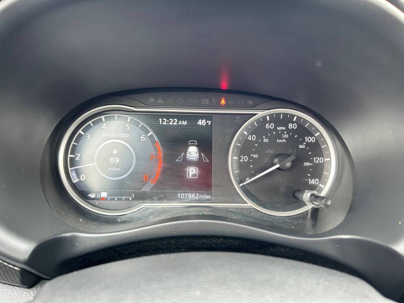 2020 Nissan Kicks SV