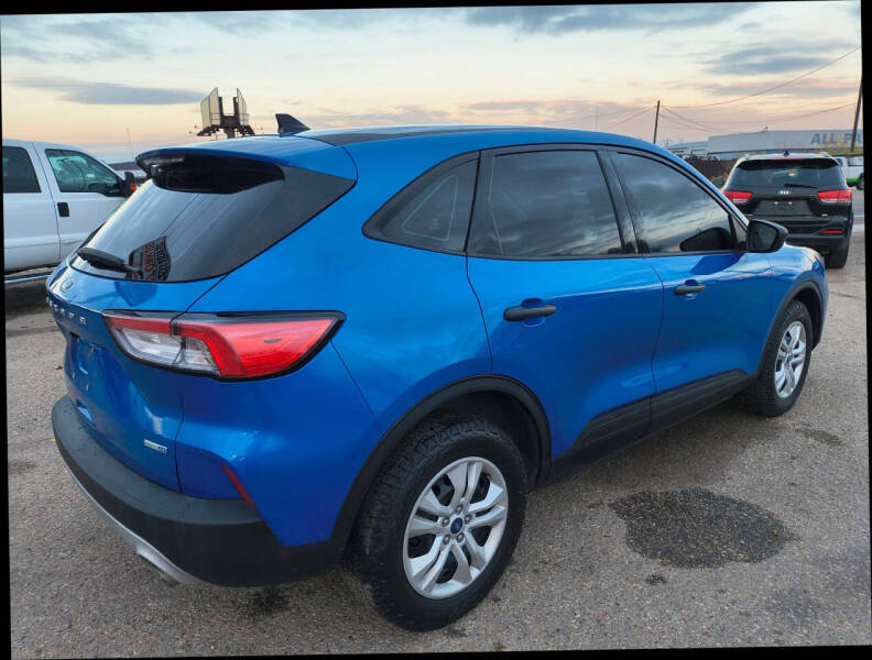 2020 Ford Escape S