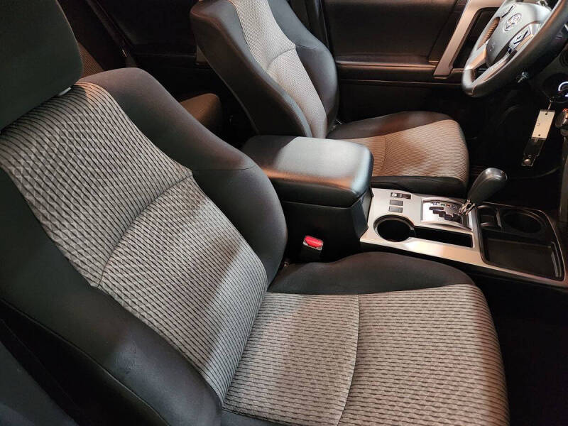 2021 Toyota 4Runner SR5