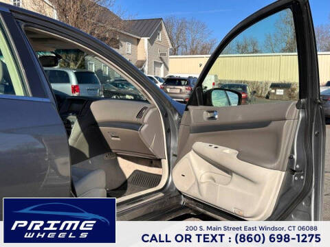 2013 Infiniti G37 Sedan x