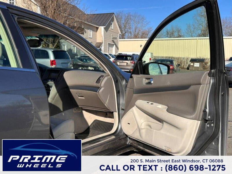 2013 Infiniti G37 Sedan x