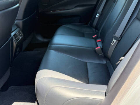 2008 Lexus LS 460