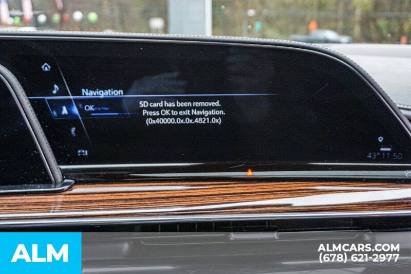 2022 Cadillac Escalade Premium Luxury