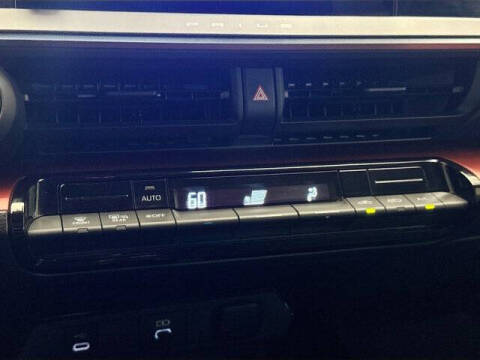 2024 Toyota Prius Prime SE