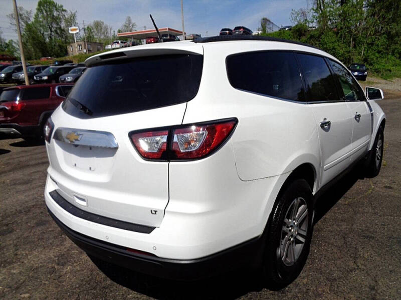 2017 Chevrolet Traverse LT