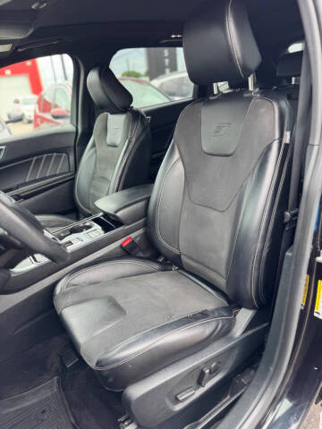 2020 Ford Edge ST