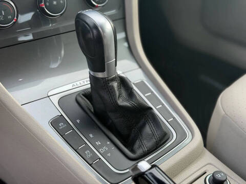 2017 Volkswagen Golf Alltrack