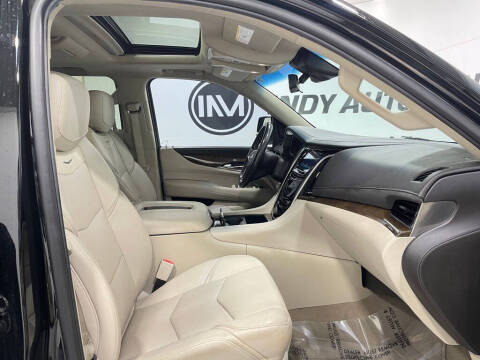 2019 Cadillac Escalade Luxury