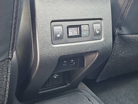 2025 Mitsubishi Outlander PHEV SEL