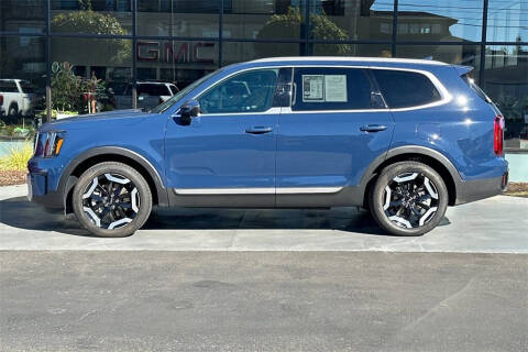 2025 Kia Telluride S