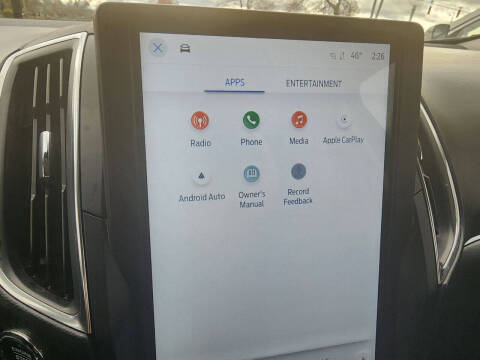 2022 Ford Edge Titanium