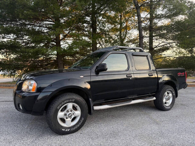 2002 Nissan Frontier SE's photo