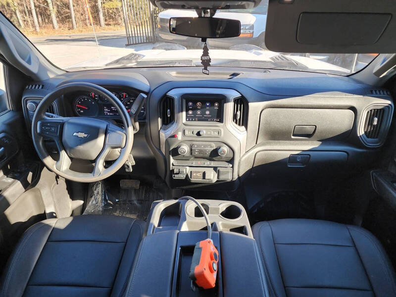 2022 Chevrolet Silverado 3500HD CC Work Truck