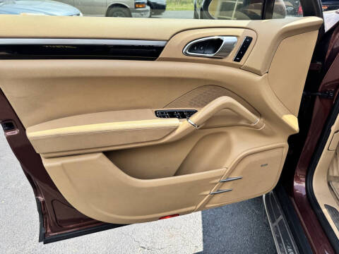 2012 Porsche Cayenne Tiptronic