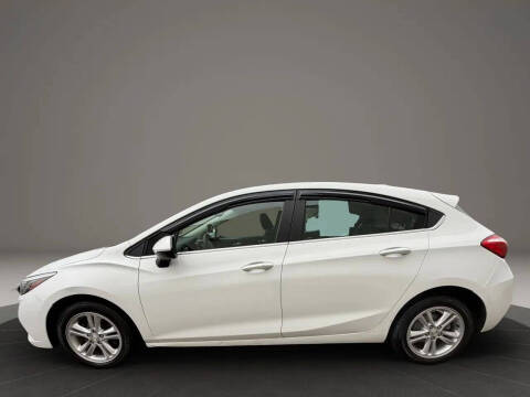 2018 Chevrolet Cruze LT Auto