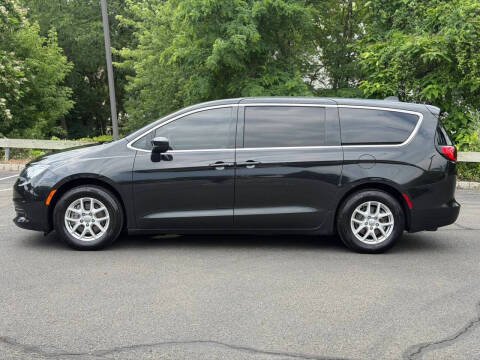 2017 Chrysler Pacifica Touring
