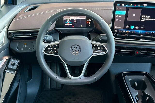 2025 Volkswagen ID.4 Pro