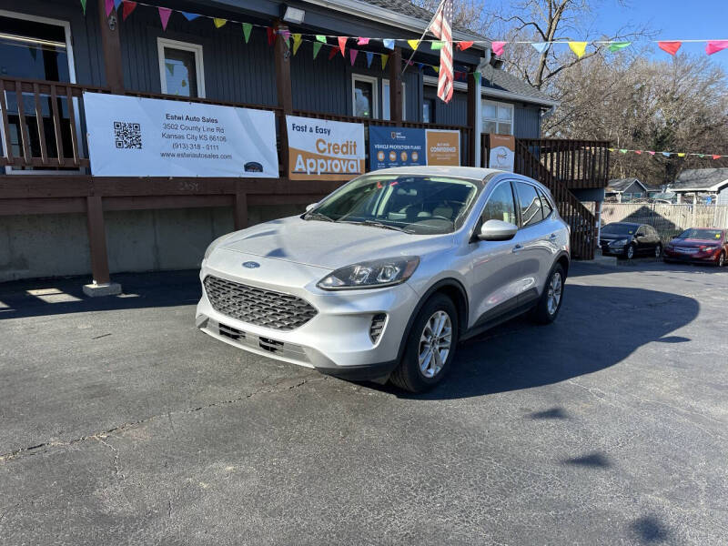 2020 Ford Escape SE