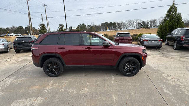 2024 Jeep Grand Cherokee Altitude