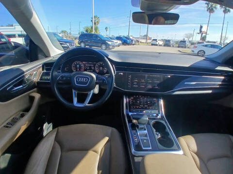 2019 Audi Q8 quattro Premium Plus 55 TFSI