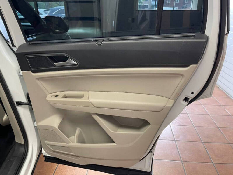 2018 Volkswagen Atlas V6 SEL 4Motion