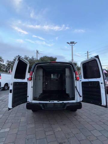 2017 Chevrolet Express 2500