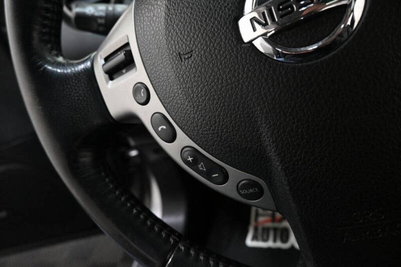 2011 Nissan Rogue SV