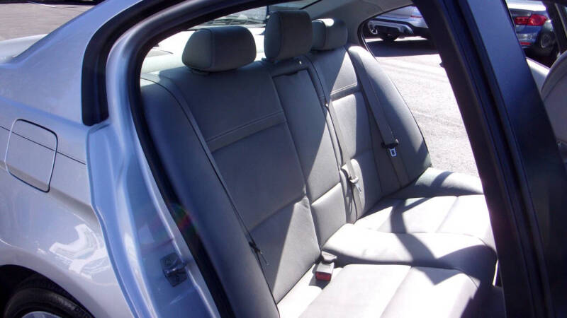 2011 BMW 3 Series 328i