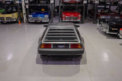 1981 DeLorean DMC-12