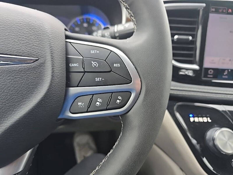 2024 Chrysler Pacifica Limited