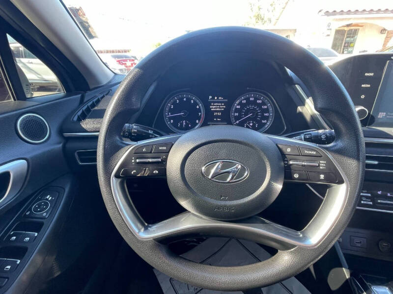 2021 Hyundai Sonata SEL photo 13