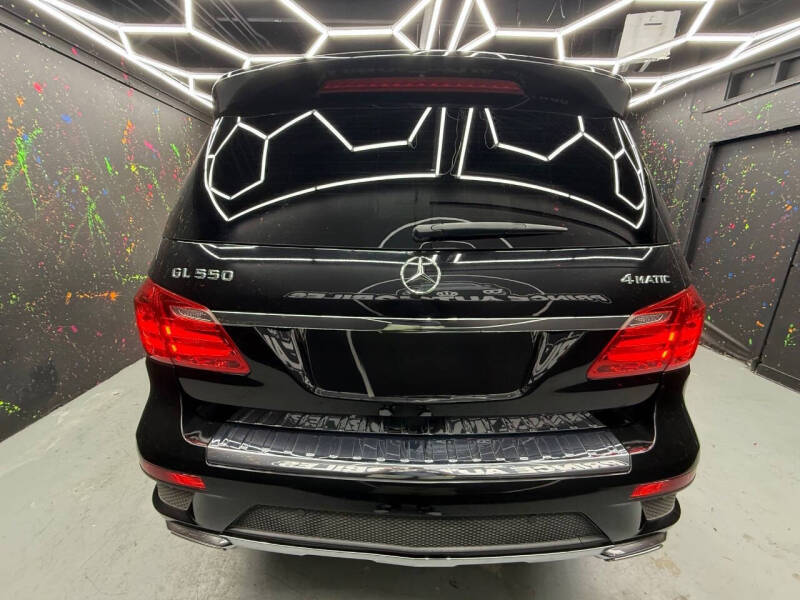 2014 Mercedes-Benz GL-Class GL 550 4MATIC