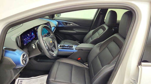 2024 Chevrolet Equinox EV LT