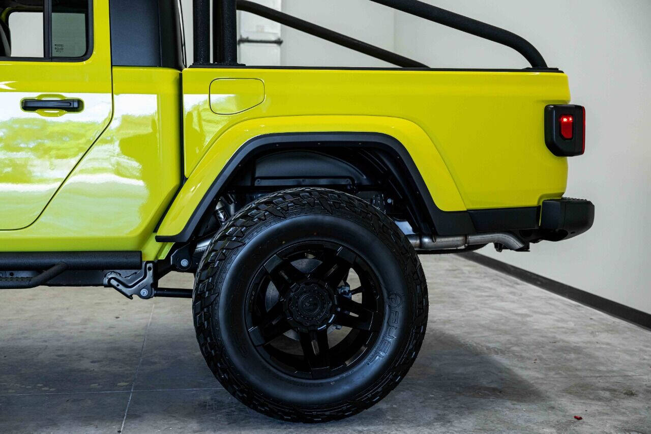 2023 JEEP Gladiator Pickup - $65,995