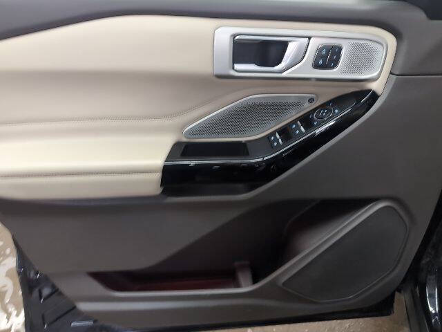 2022 Ford Explorer Platinum