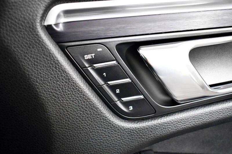 2017 Porsche Macan GTS