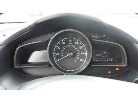 2018 Mazda MAZDA3 Touring