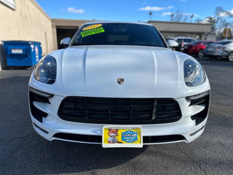 2017 Porsche Macan GTS